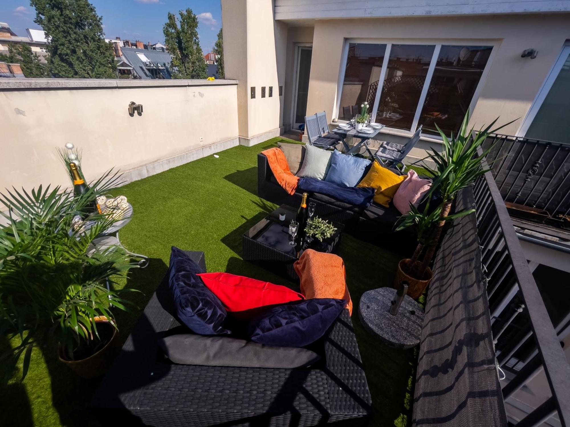 Luxurious Penthouse In The Heart Of Budapest Eksteriør billede