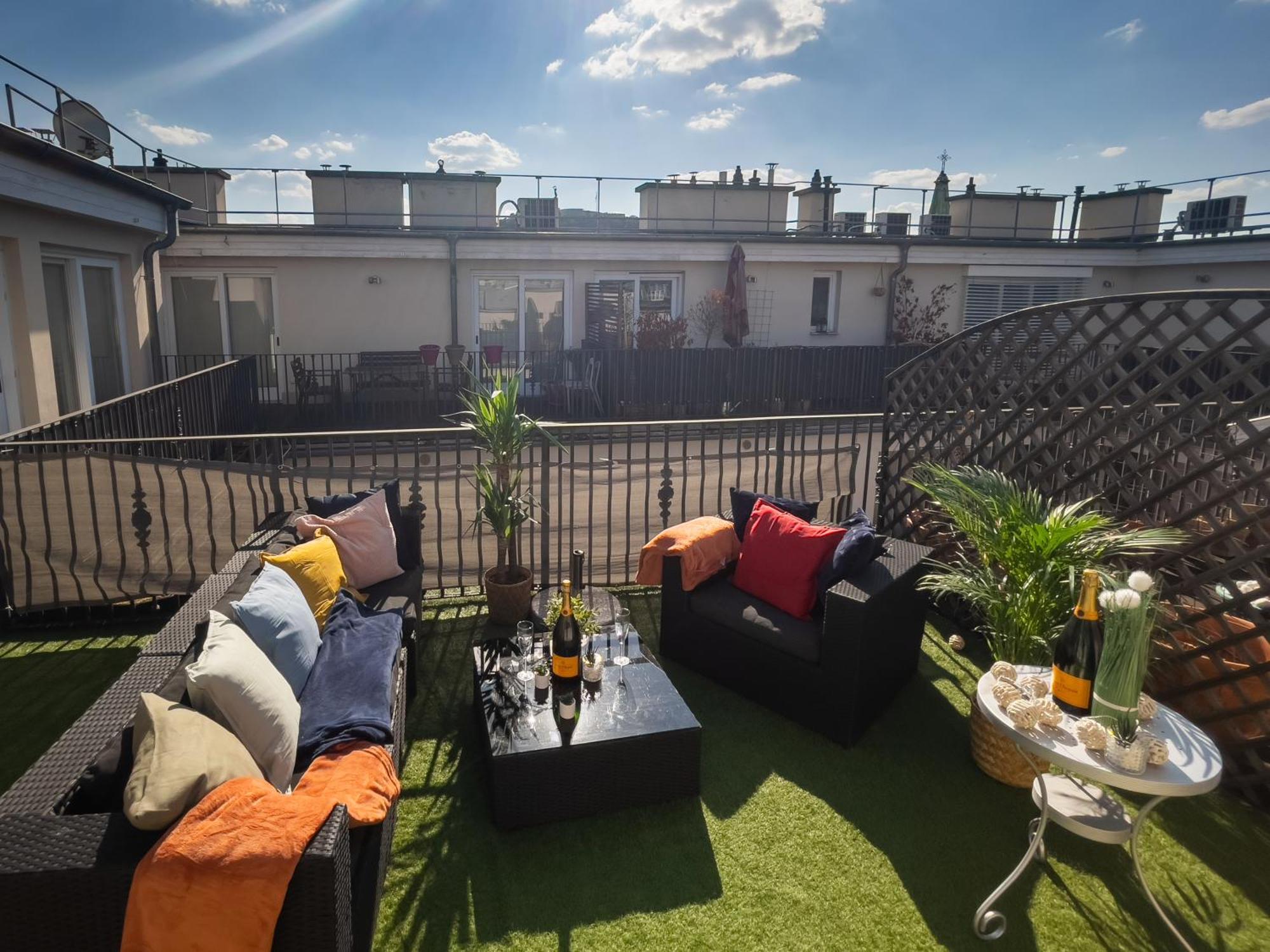 Luxurious Penthouse In The Heart Of Budapest Eksteriør billede