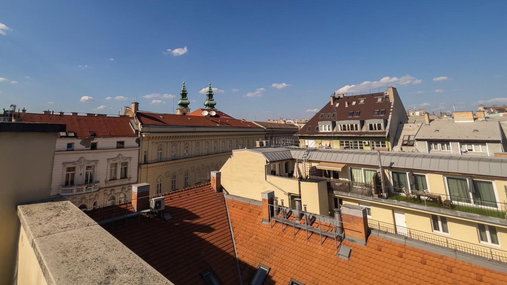 Luxurious Penthouse In The Heart Of Budapest Eksteriør billede